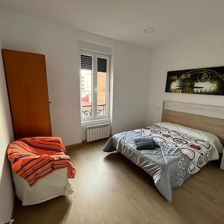 Alba Renueva 6 Lägenhet León Exteriör bild
